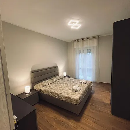 Apartment Caldo Bilocale Con Metro Sotto Casa