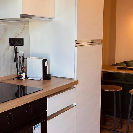Διαμέρισμα Caldo Bilocale Con Metro Sotto Casa