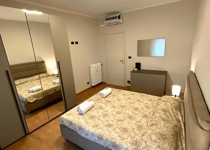 Διαμέρισμα Caldo Bilocale Con Metro Sotto Casa *