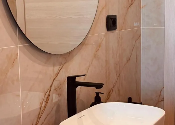 Διαμέρισμα Caldo Bilocale Con Metro Sotto Casa *